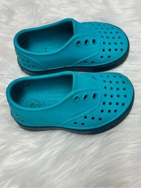 * | Natives | shoes. Size 6.